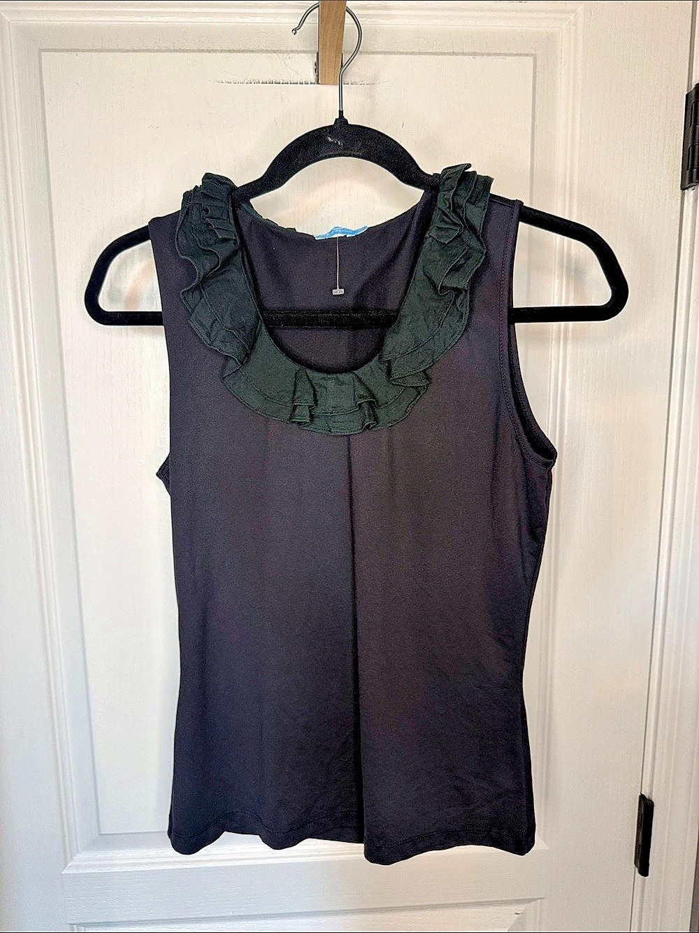 I. Magnin Ruffle Neck Tank Top in Black Size XS
